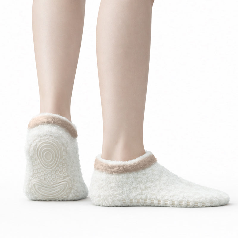 Cloud Walk Slippers - Creamy White Polar Feet