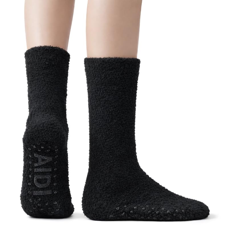 Non-Slip Fuzzy Crew Socks - Midnight Black | Polar Feet